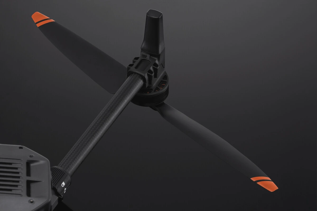 Imagenes de M350 RTK de fondo negro